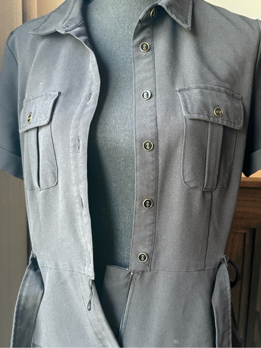 Zac & Rachel Button-Front Black Utility Shirt Dress with Belt 10 - Picture 6 of 8